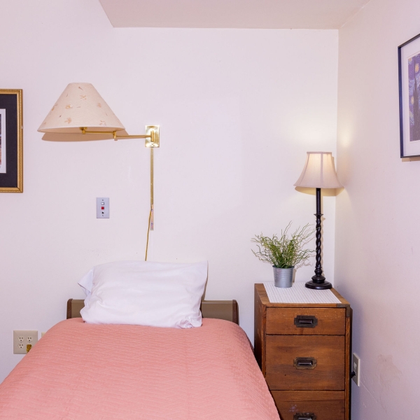 BedroomsWelcomeHomeAssistedLiving(16)